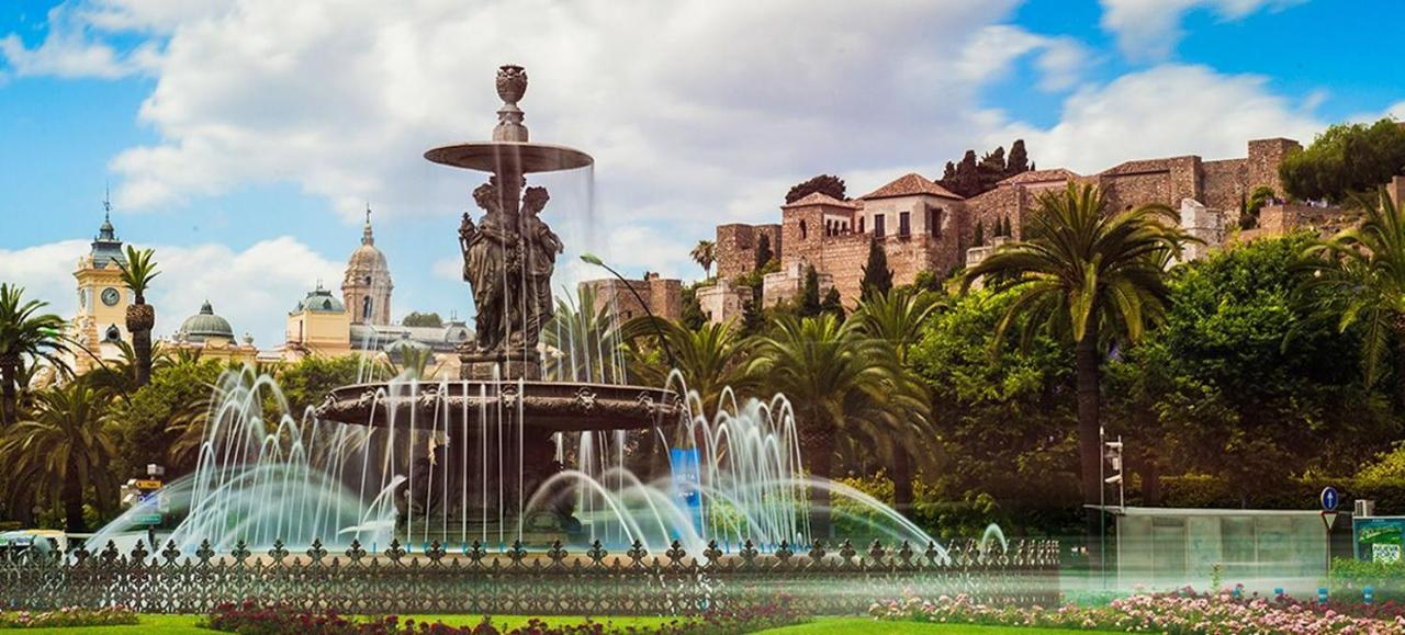 Ideal Holiday Apartment One Bedroom City Center Malaga Exterior photo